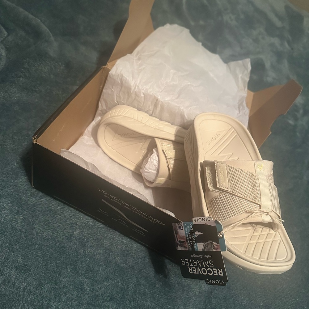 Vionic Beige Slide Sandals